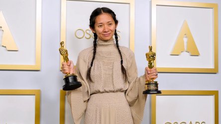Власти Китая запретили освещать победу Хлои Чжао на «Оскаре»
